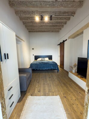3 chambres, accès à Internet, literie fournie