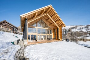 Exterior - Chalet Luxe Black Arves – Spacious Retreat with Nordic Spa, Sauna & Home Cinema (Fontcouverte-la-Toussuire)