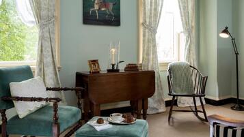 The Audrey Genevieve Suite | Interior