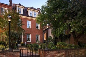 Exterior - Rachaels Dowry Bed and Breakfast (Baltimore)