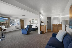 1 camera, ferro/asse da stiro, Wi-Fi, lenzuola