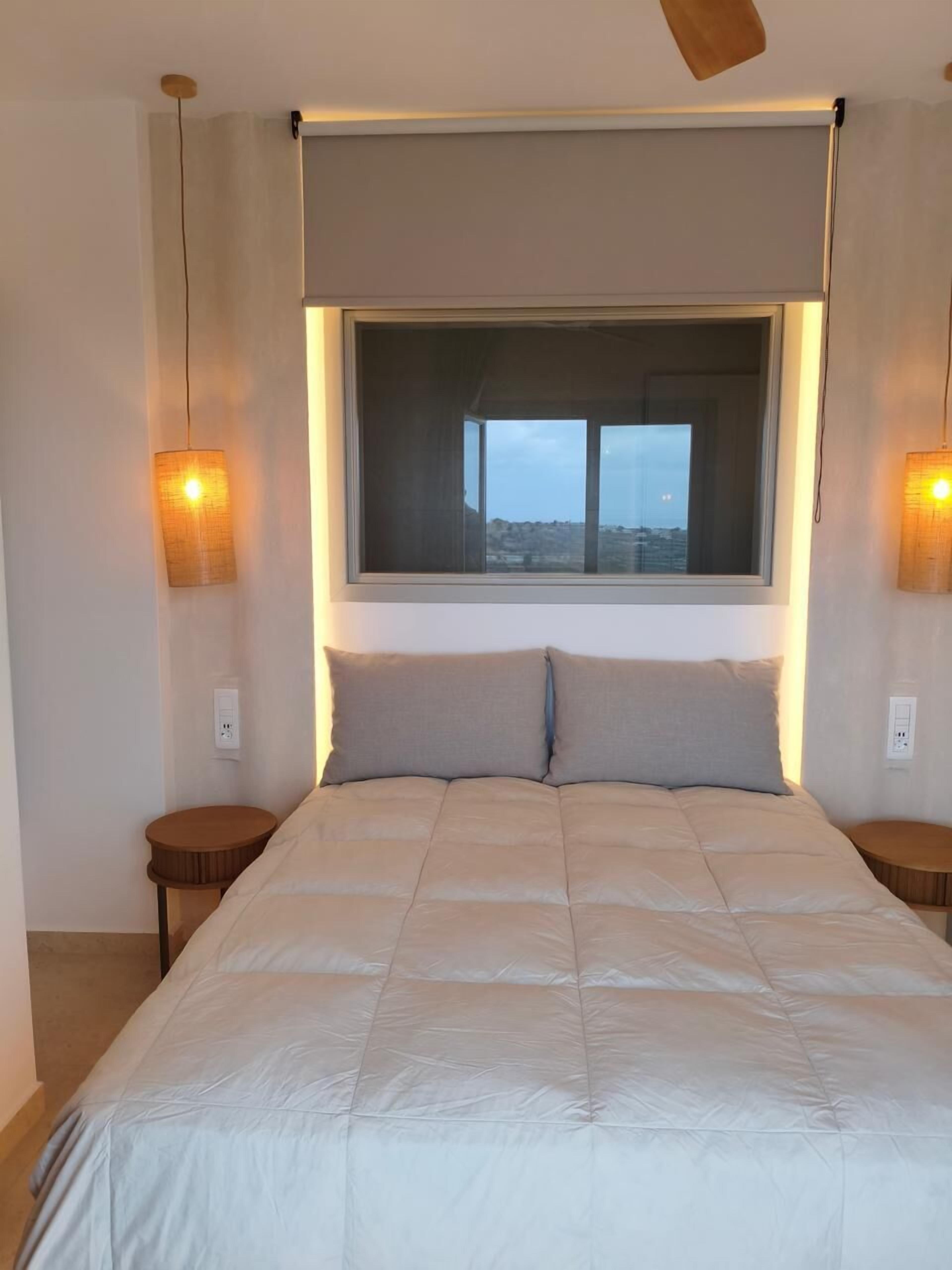 Superior Suite, Balcony, Sea View | In-room safe, soundproofing, iron/ironing board, free WiFi