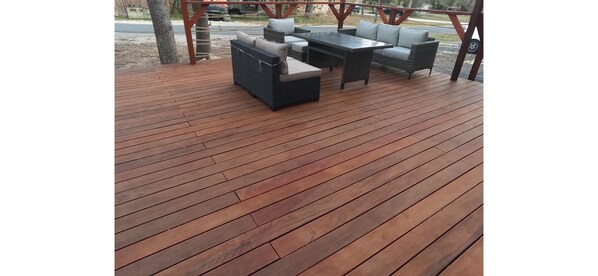 Outdoor dining - "The Drive Thru"@Lake Travis
A propper GAME ROOM you can literally DRIVE Thru (Leander)