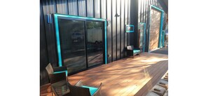 Terrace/patio - "The Drive Thru"@Lake Travis
A propper GAME ROOM you can literally DRIVE Thru (Leander)