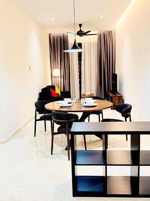 Dining - The Manor by Panorama Suite (Kuala Lumpur)