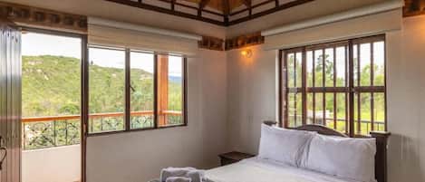 Chambre Junior, balcon, vue sur la montagne | AccĂšs au Wi-Fi (inclus)