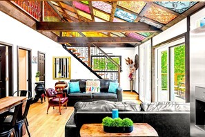 Interior - MoonBeam - Meditation retreat (Big Indian)