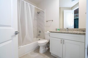 Hair dryer - 7547 NEW! 5 minutes from Disney 5BD/5BH 15P (Kissimmee)