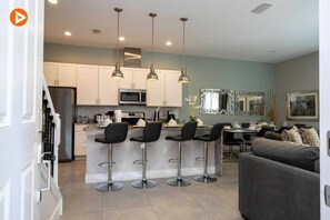 Interior - 7532 Perfect Home 5 Minutes from Disney – 5BD 15P (Kissimmee)