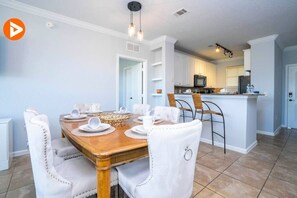 Dining - 124 Fanstastic apt 3BD/8P Minutes to Disney (Davenport)