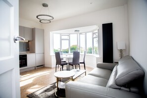 TV - Luxurious home in Rottingdean by the sea (Brighton)