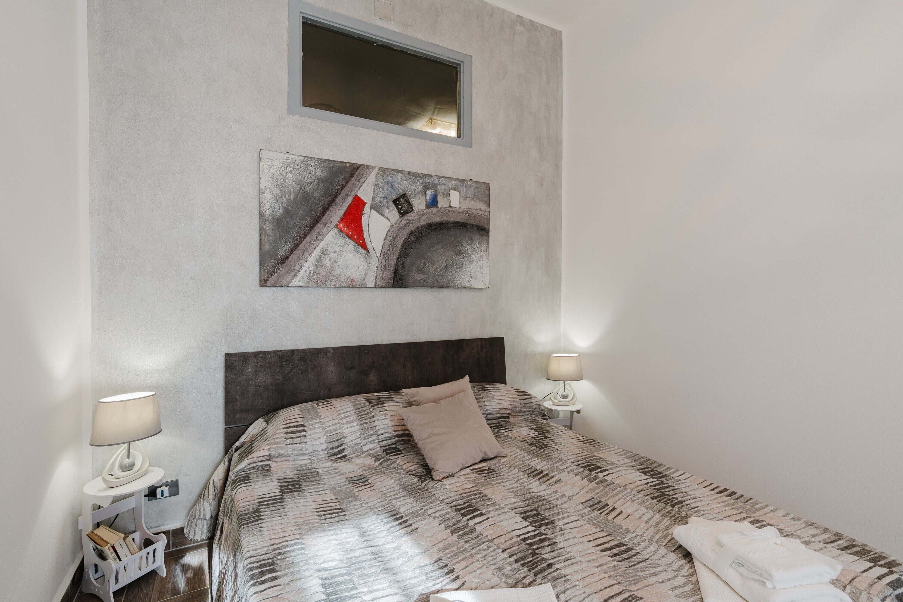 熨斗/熨衣板、WiFi、床单