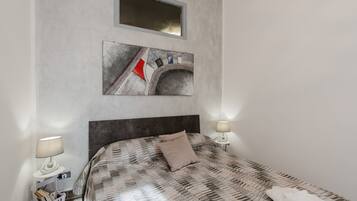 Bügeleisen/Bügelbrett, WLAN, Bettwäsche