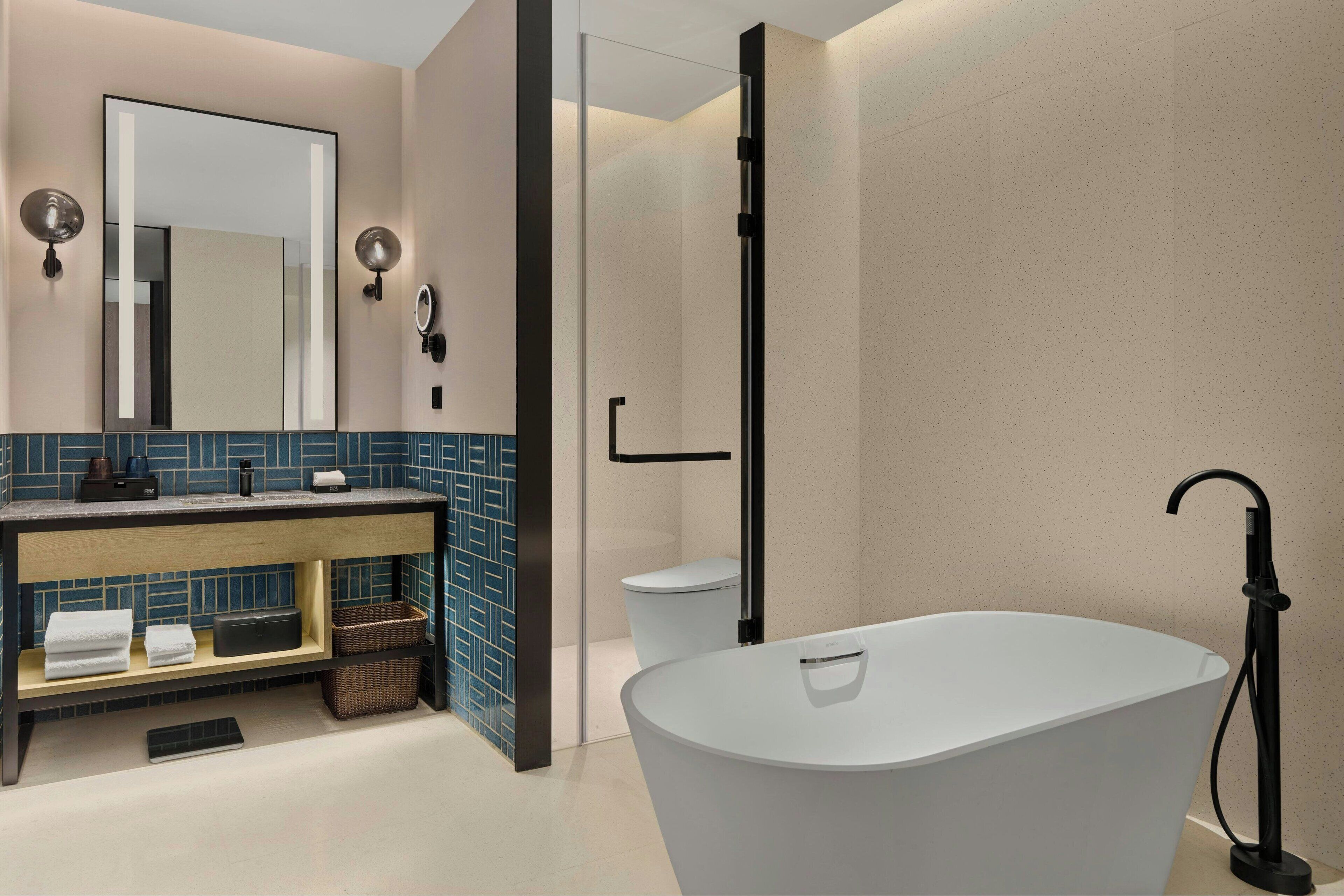 Suite, 1 Bedroom, City View | Bathroom | Hair dryer