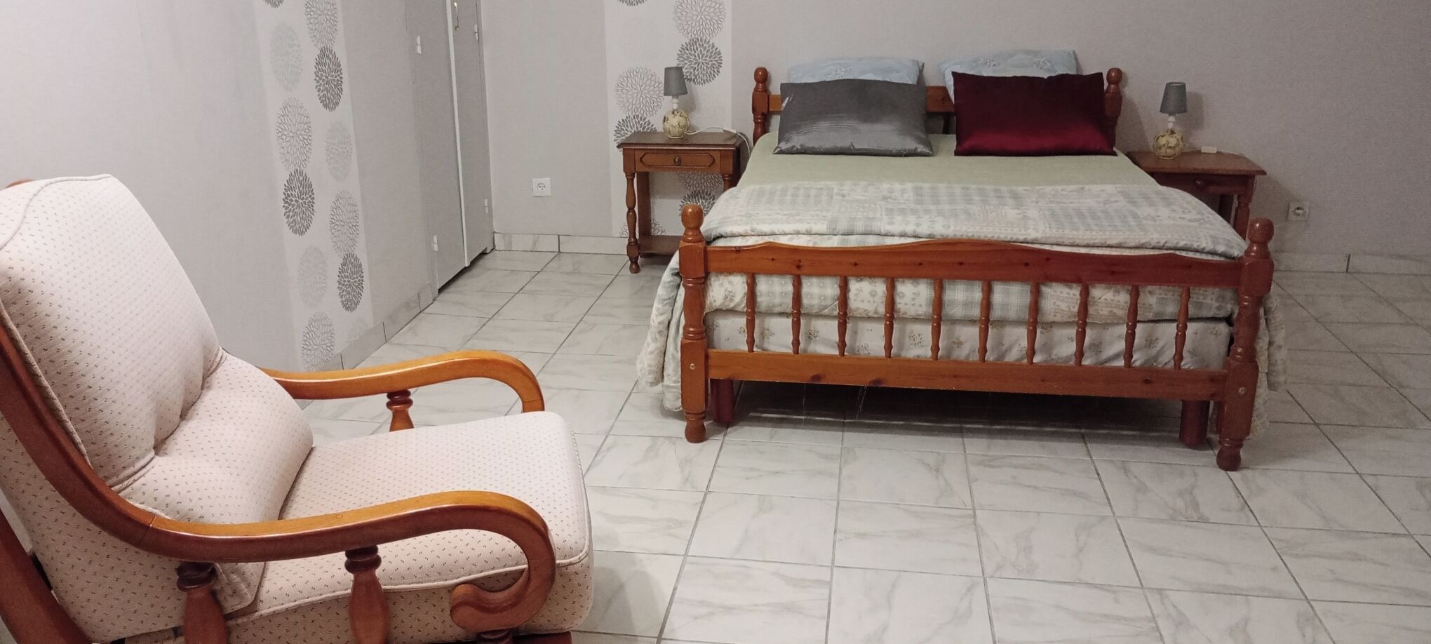 2 habitaciones, wifi y ropa de cama 