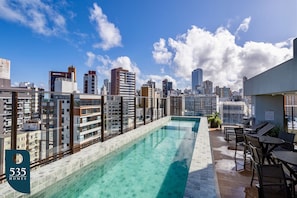 Pool - Stay in Barra in a studio near the beach (Salvador)