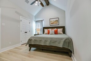 2 soverom, internettilgang og sengetøy