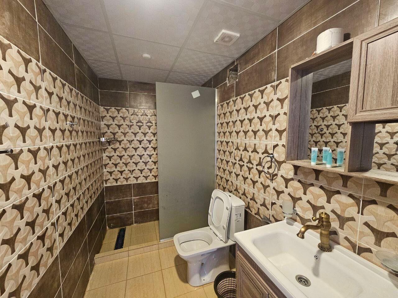 Triple Room, Private Bathroom, Desert view | Bathroom | Shower, towels, soap, toilet paper