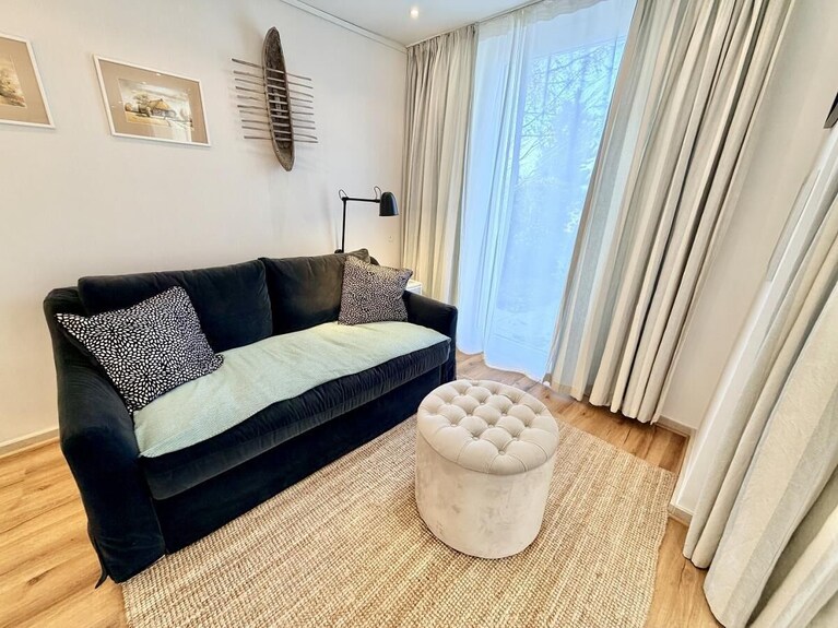 Vacation Home Strandgut, 5 Minutes From The Beach - Rostock
