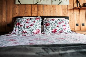 1 bedroom, desk, travel cot, free WiFi - 🏡 STUDIO Cosy & Woody🪵 (Baillargues)