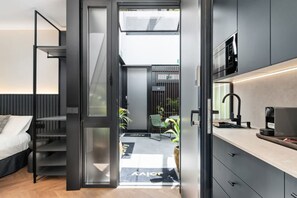 House - Pac Fico Patio Suite Near Retiro (Madrid)