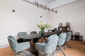 House - Pac Fico Suite With Single Sofa Bed Near Retiro (Madrid)