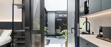 House | 1 bedroom