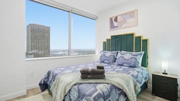 1 habitación, tabla de planchar con plancha, wifi y ropa de cama