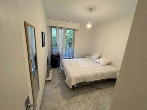 Appartement, 1 tweepersoonsbed met slaapbank, balkon, uitzicht op de stad (500 BONNEFOY) | 1 slaapkamer