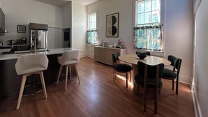 Dining - The Royal Hideaway- Designer 2BR/2BA, Private Yard (New Orleans)