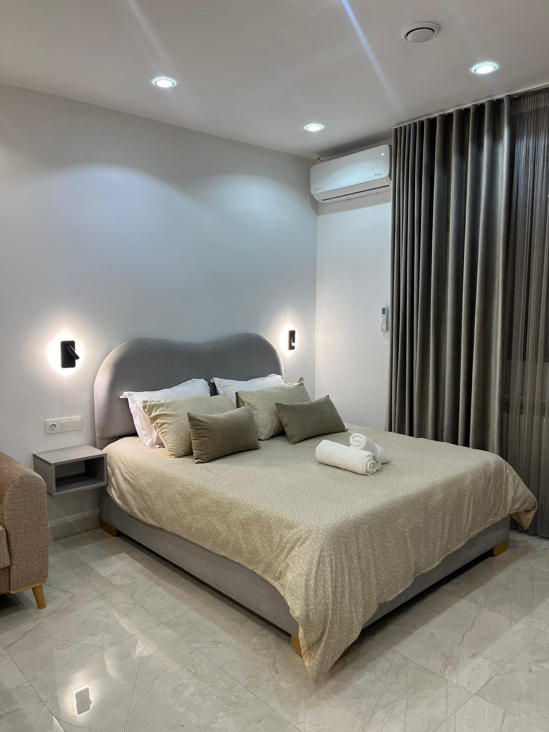 Fer et planche à repasser, Wi-Fi, draps fournis