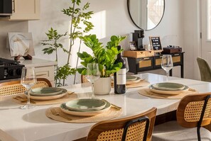 Dining - Modern 3BR • Near Downtown Boston • Walk to T • Minutes to Logan • Free Parking (Boston)