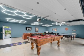 Spielezimmer