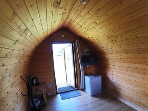 Interior - Daisy (Malvern)