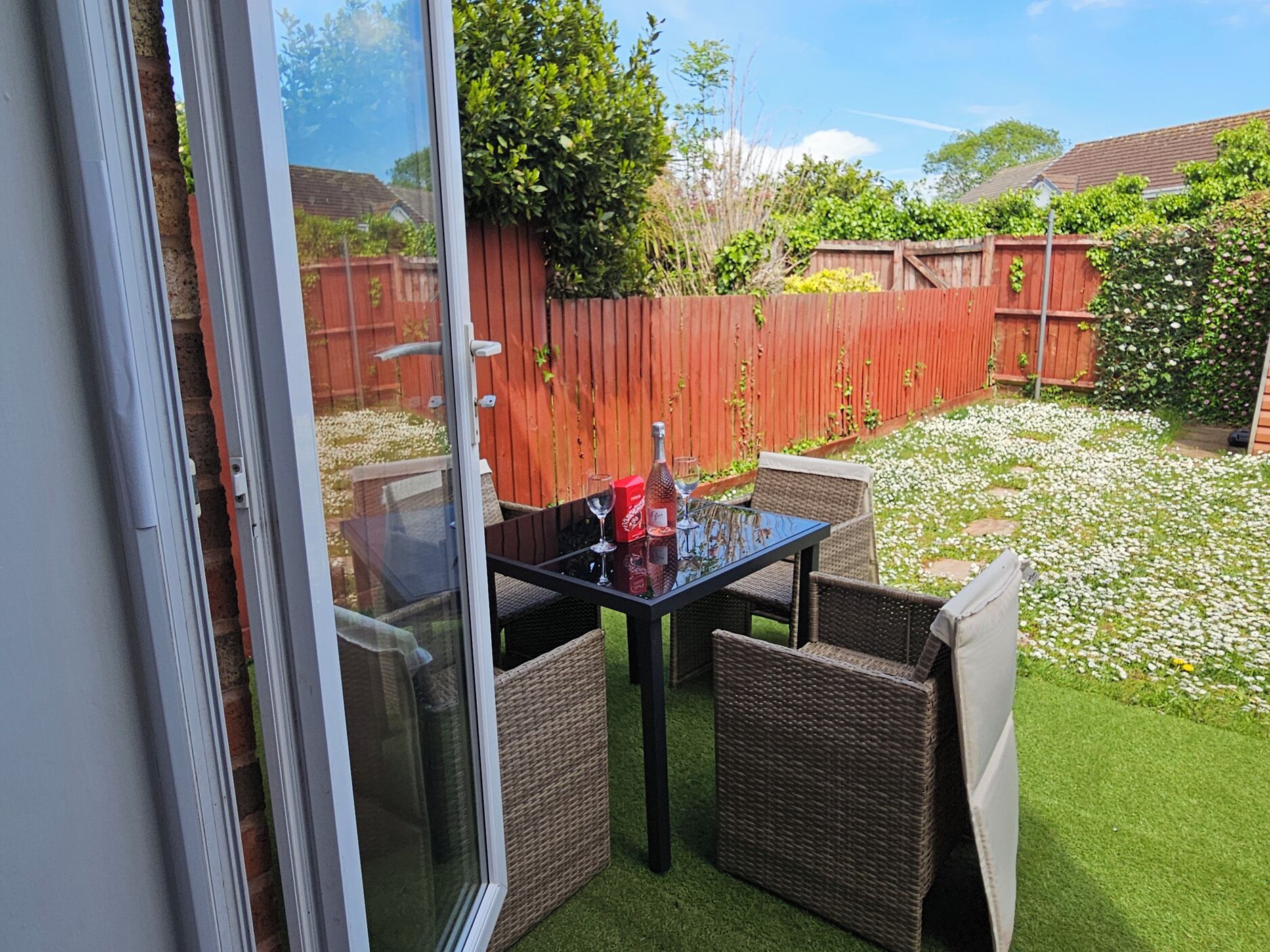 Cottage | Outdoor dining