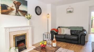 Cottage | Interior