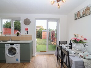 Interior - The Cosy View (Paignton)