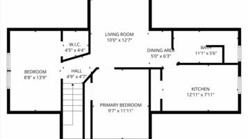 A floor plan with a bedroom, living room, dining area, kitchen, bathroom, primary bedroom, and hall.