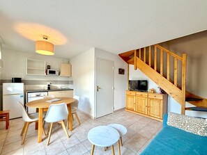 Interior - L'Ostal du Mas, 5 guests Pool in Gard (Calvisson)