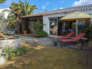 Terrace/patio - 2-star house - Jardin Clos - Beach, forest and shops on foot (Saint-Hilaire-de-Riez)