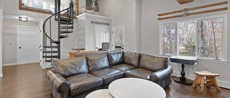 Télévision, cheminée