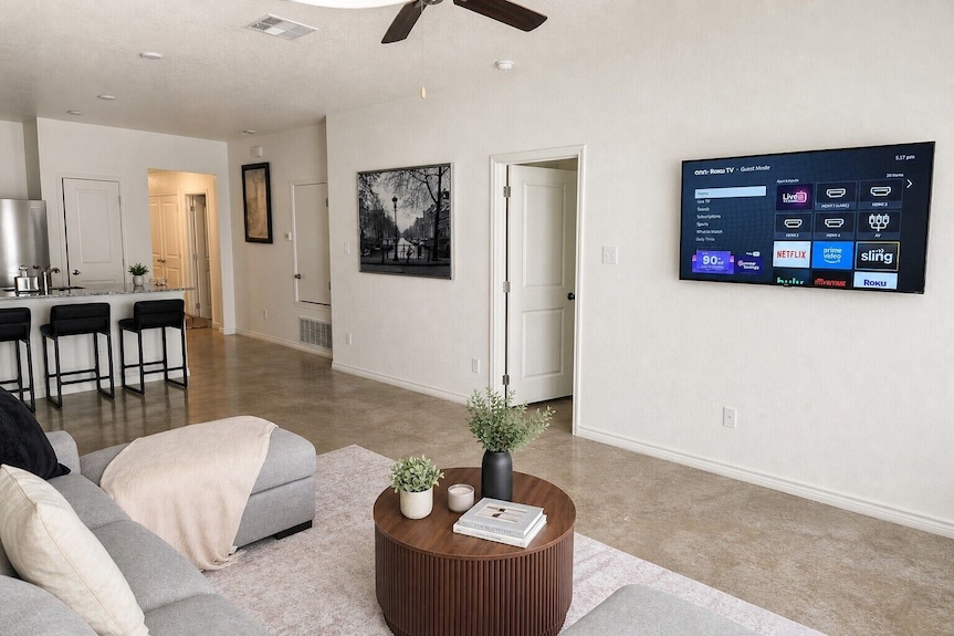 Private Cul-de-sac House W/ Fast Wi-fi & Parking - Copperas Cove, TX