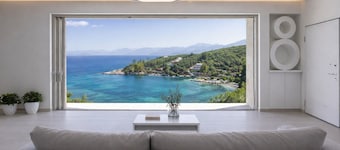 Brand New Sea Front Villa - 2min walk from Kassiopi town & beach