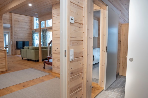 Superior-talo, 3 makuuhuonetta, järvinäköala, järven rannalla | Sisätilat