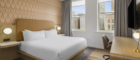 Premium bedding, in-room safe, desk, laptop workspace