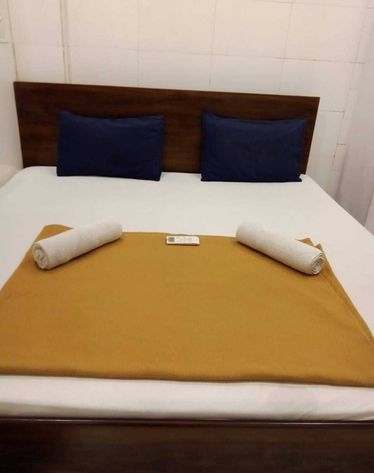 Economy Room | In-room safe, blackout curtains, soundproofing, free WiFi