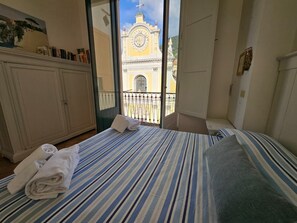 2 bedrooms, iron/ironing board, WiFi, bed sheets - Bell' Antonio Sea View (Minori)