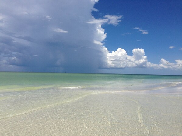 Sun loungers, beach towels