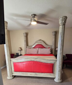 3 soverom, strykejern/-brett, wi-fi og sengetøy