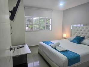 Classic Double Room, City View | Iron/ironing board, free WiFi, bed sheets - HABITACION CASA BELLAMARE 10 (Cartagena)